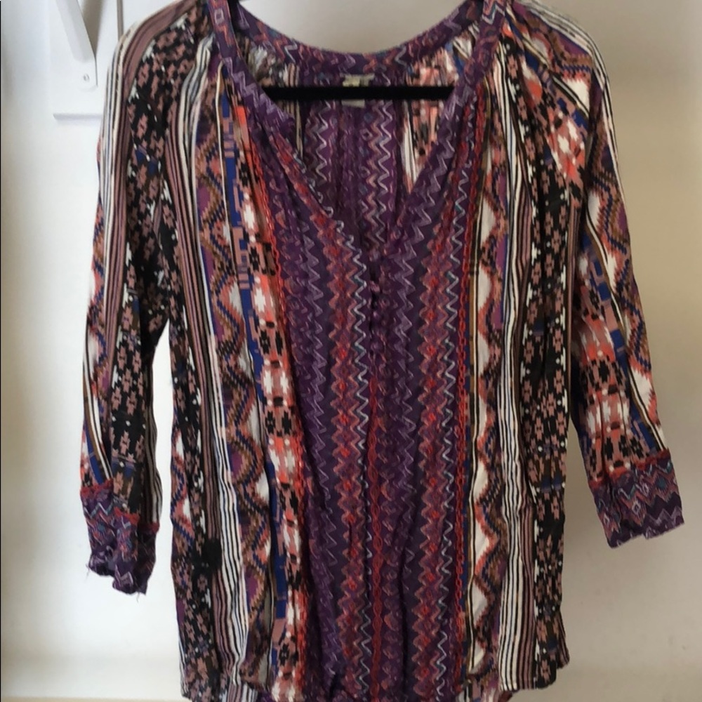 Aztec print half sleeve top!